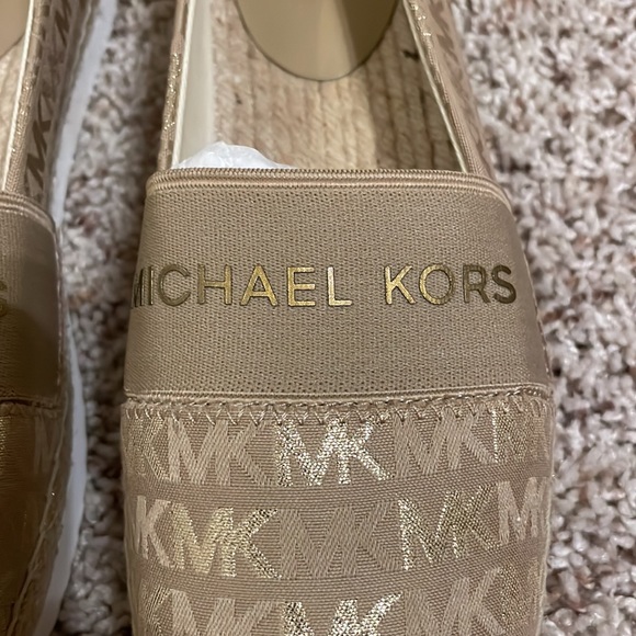 NWT - Michael Kors Bicky Espadrille; size 9; color: camel - Picture 2 of 7